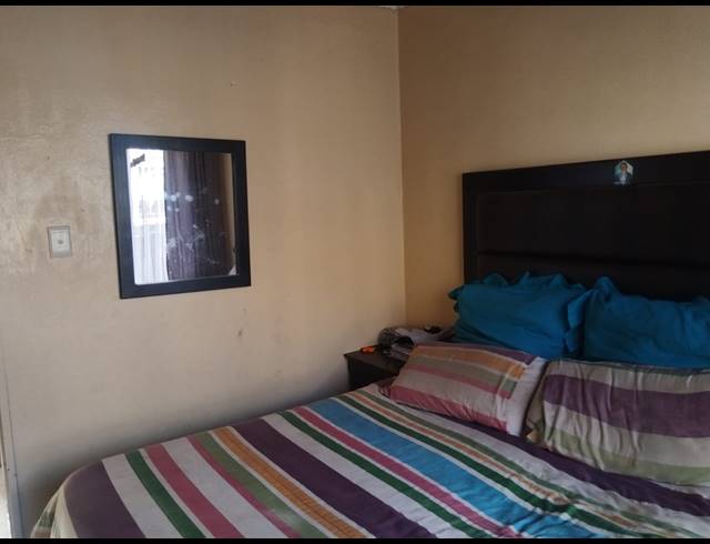 3 BEDROOM HOUSE FOR SALE IN SEBOKENG ZONE 10